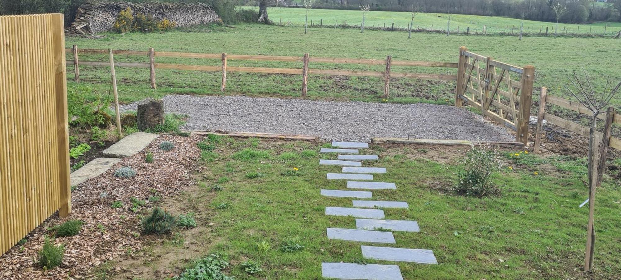 Roulotte A La Ferme Buissonniere Villa La Lande-de-Louge Buitenkant foto